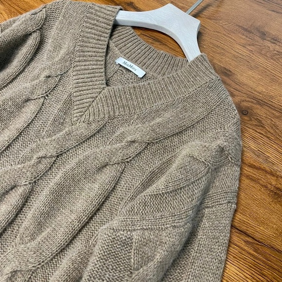 MaxMara 100% cashmere sweater - Picture 5 of 7